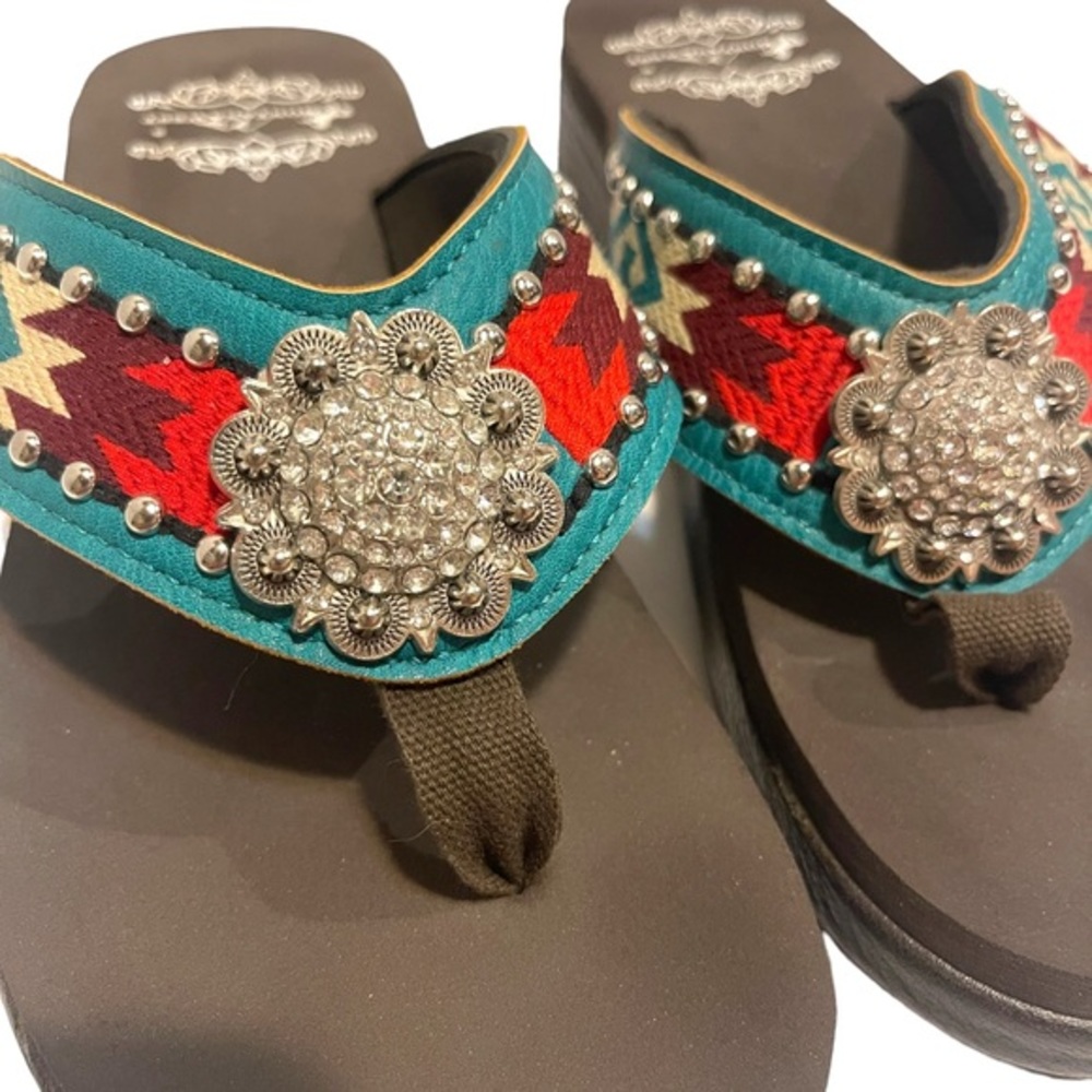 Montana‎ West ~ Concho Aztec Flip Flops ~ NWOT ~ 11 - Picture 6 of 9